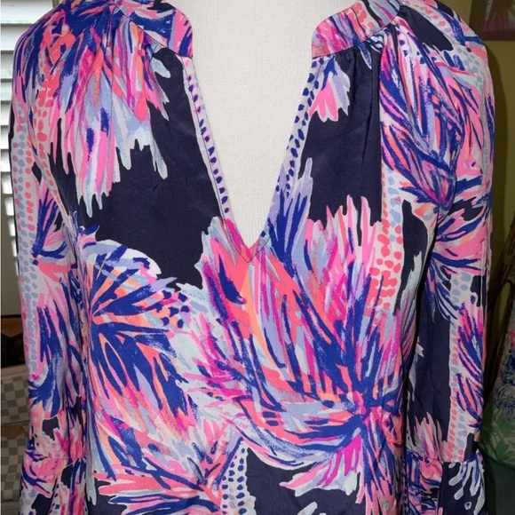 Lilly Pulitzer NWT Matilda Silk Top Bright Navy Palms Up $168 Size XXS - Picture 7 of 8
